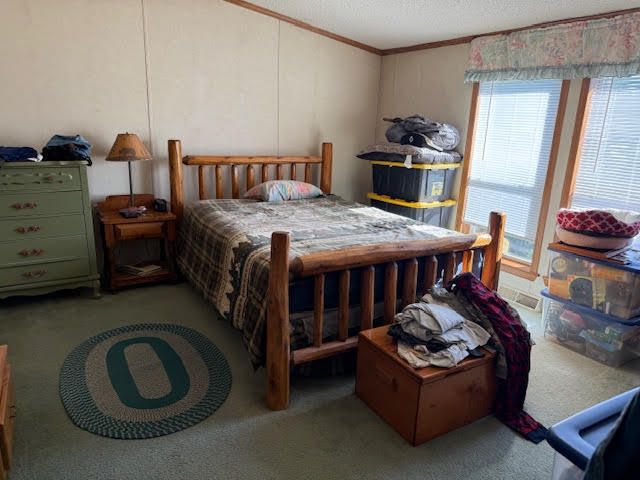 601 S Bossett Road, Ravenna, MI 49451