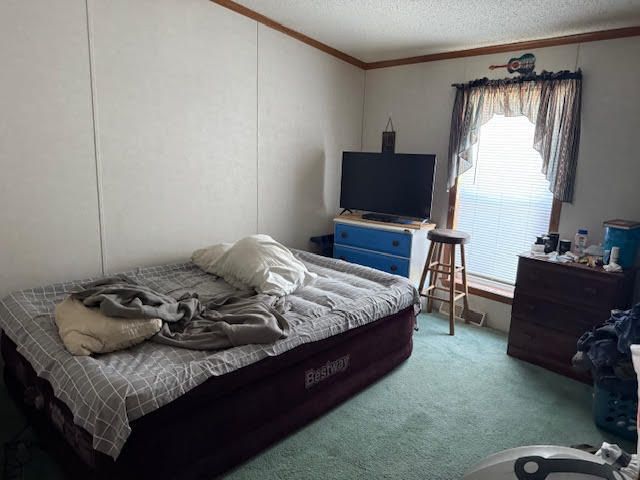 601 S Bossett Road, Ravenna, MI 49451