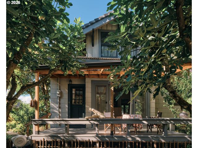 7929 N DANA Ave, Portland, OR 97203