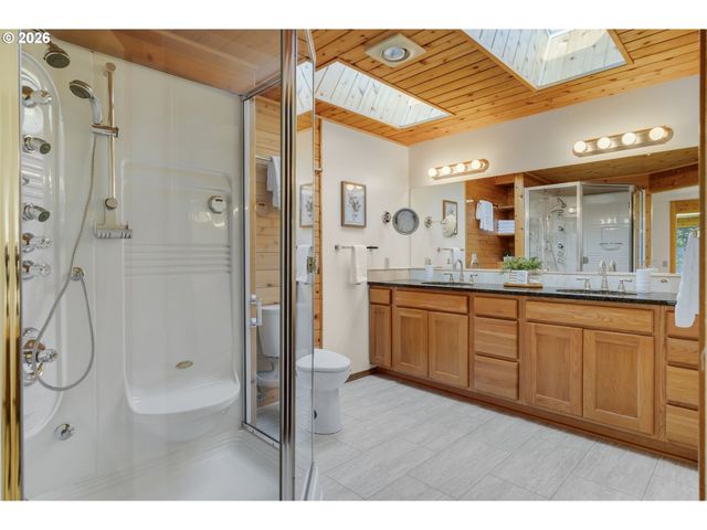 19500 Sw ALDERWOOD Ct, Beaverton, OR 97003