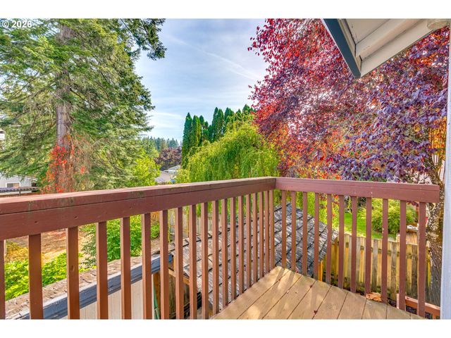 19500 Sw ALDERWOOD Ct, Beaverton, OR 97003