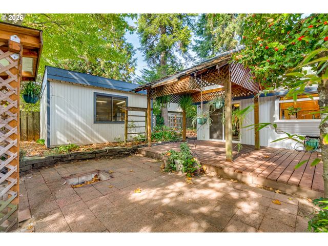 19500 Sw ALDERWOOD Ct, Beaverton, OR 97003
