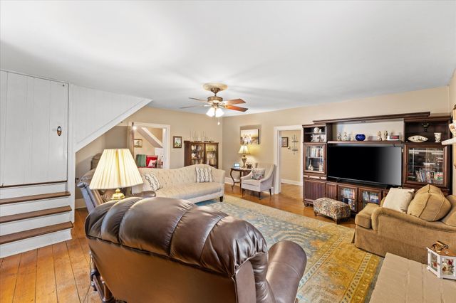 518 Franklin Rd, Franklin, TN 37069