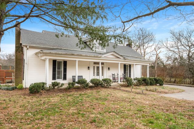 518 Franklin Rd, Franklin, TN 37069