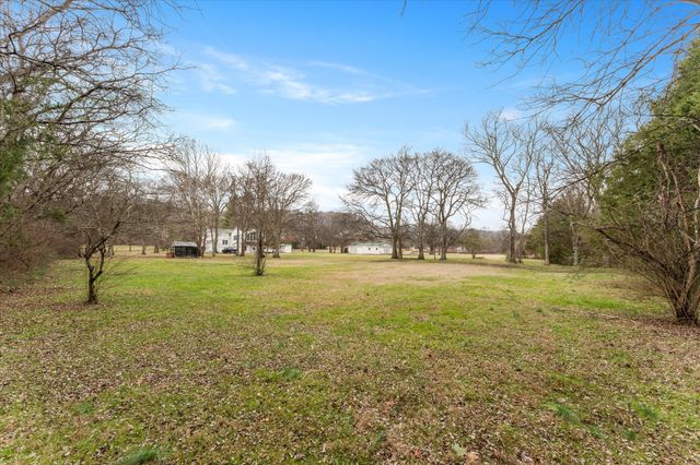 518 Franklin Rd, Franklin, TN 37069