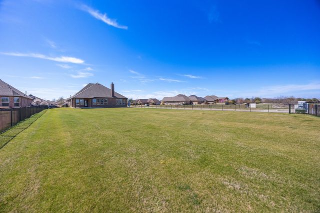 3176 Ferry Boat Lane, Granbury, TX 76049