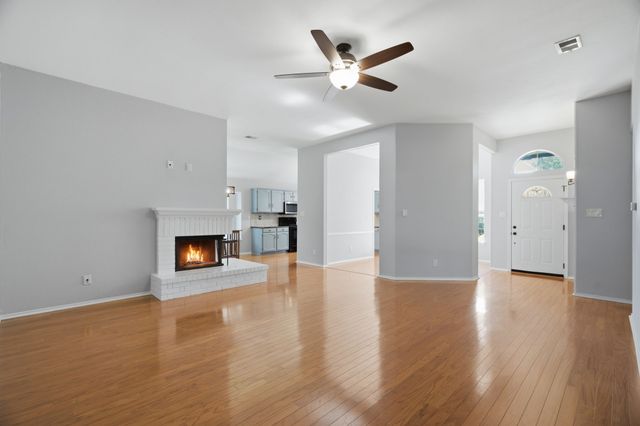 2074 Briarcliff Road, Lewisville, TX 75067