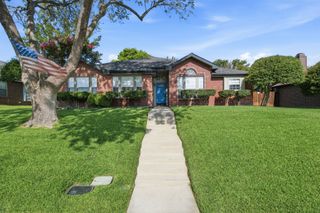2074 Briarcliff Road, Lewisville, TX 75067