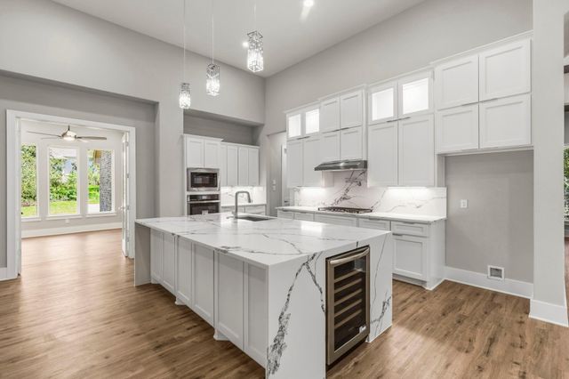 12956 Shady Woods Court, Montgomery, TX 77316