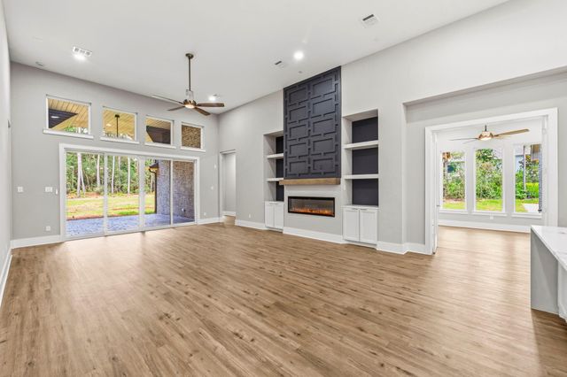 12956 Shady Woods Court, Montgomery, TX 77316