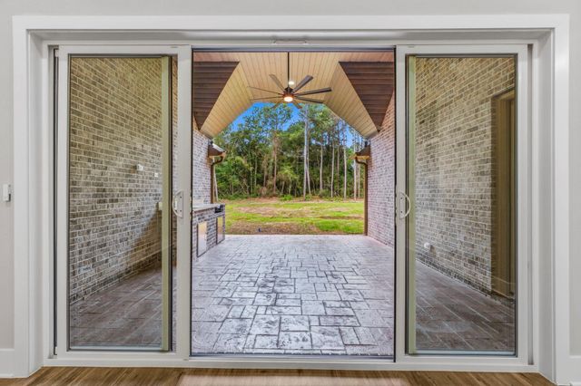 12956 Shady Woods Court, Montgomery, TX 77316