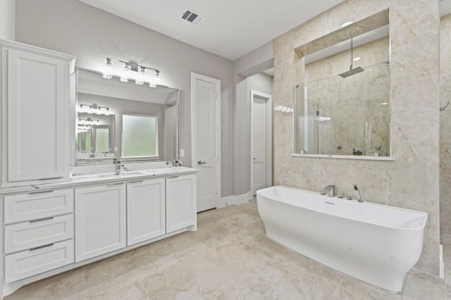 12956 Shady Woods Court, Montgomery, TX 77316