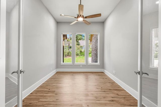 12956 Shady Woods Court, Montgomery, TX 77316