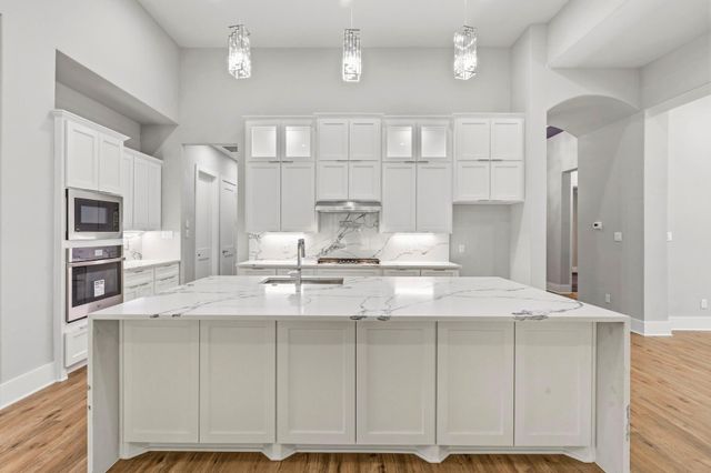 12956 Shady Woods Court, Montgomery, TX 77316