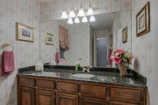 4908 Arborgate Drive, Arlington, TX 76017