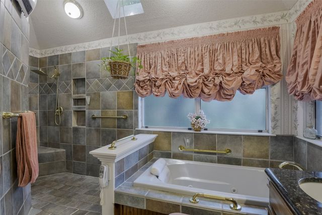 4908 Arborgate Drive, Arlington, TX 76017