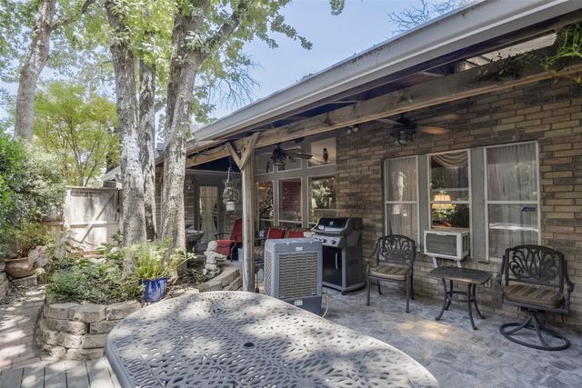 4908 Arborgate Drive, Arlington, TX 76017