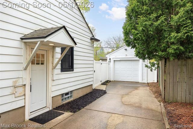 513 N Altadena Avenue, Royal Oak, MI 48067