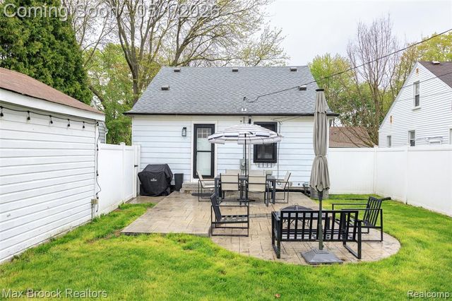 513 N Altadena Avenue, Royal Oak, MI 48067