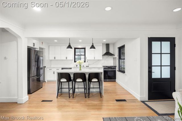 513 N Altadena Avenue, Royal Oak, MI 48067