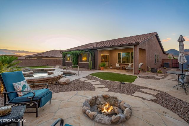 12652 N Fallen Shadows Drive, Marana, AZ 85658