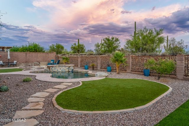 12652 N Fallen Shadows Drive, Marana, AZ 85658