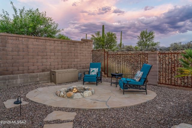 12652 N Fallen Shadows Drive, Marana, AZ 85658