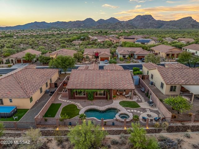 12652 N Fallen Shadows Drive, Marana, AZ 85658