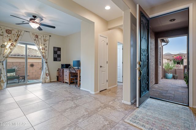 12652 N Fallen Shadows Drive, Marana, AZ 85658
