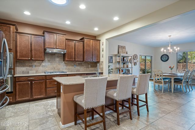 12652 N Fallen Shadows Drive, Marana, AZ 85658