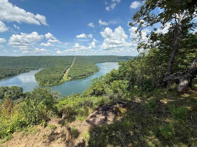 301 Watersedge Drive, Edgemont, AR 72044