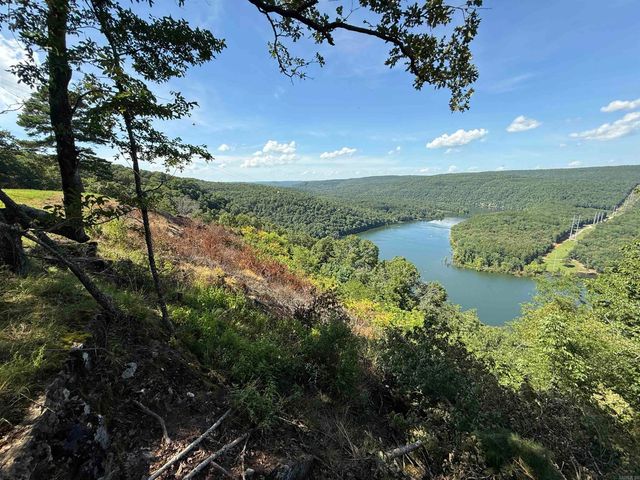 301 Watersedge Drive, Edgemont, AR 72044