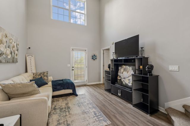 4830 Laura Jeanne Blvd, Murfreesboro, TN 37129