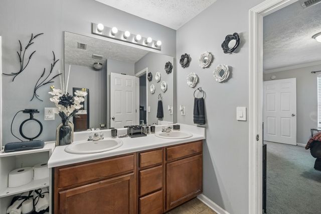 4830 Laura Jeanne Blvd, Murfreesboro, TN 37129