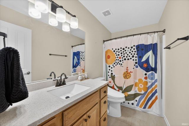 6638 E Everett Arnold Drive, Bloomington, IN 47408