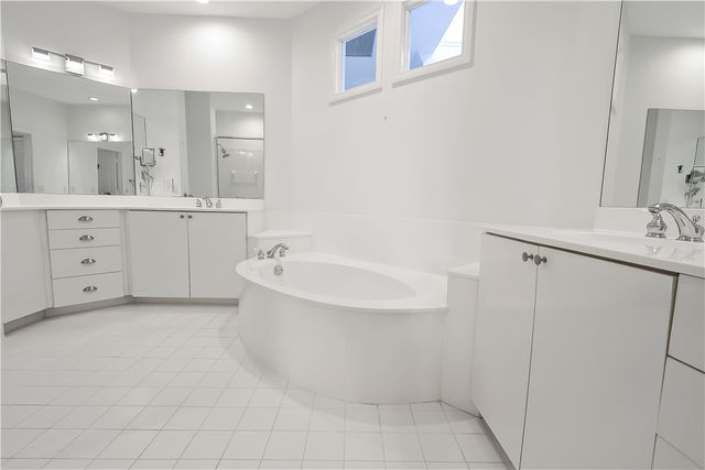 5305 W Harbor Village Drive, Vero Beach, FL 32967