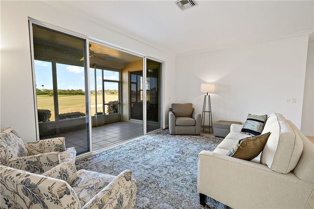 5305 W Harbor Village Drive, Vero Beach, FL 32967