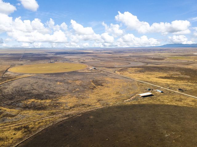 330 Calle Del Sol, Moriarty, NM 87035