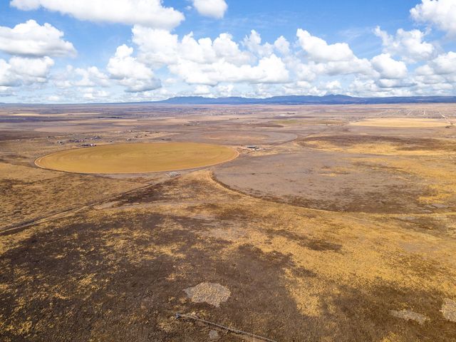 330 Calle Del Sol, Moriarty, NM 87035