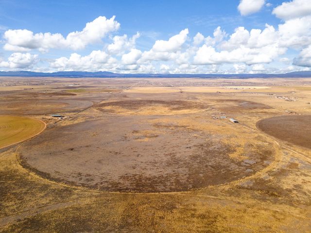 330 Calle Del Sol, Moriarty, NM 87035