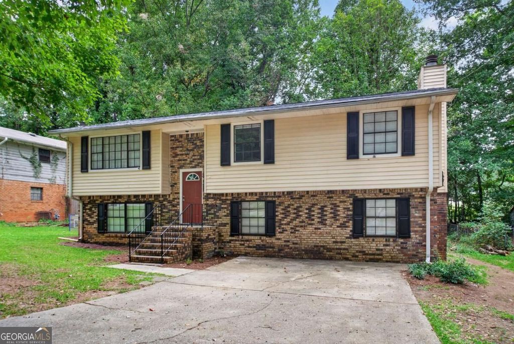 8948 Raven Drive, Jonesboro, GA 30238 — photo 3