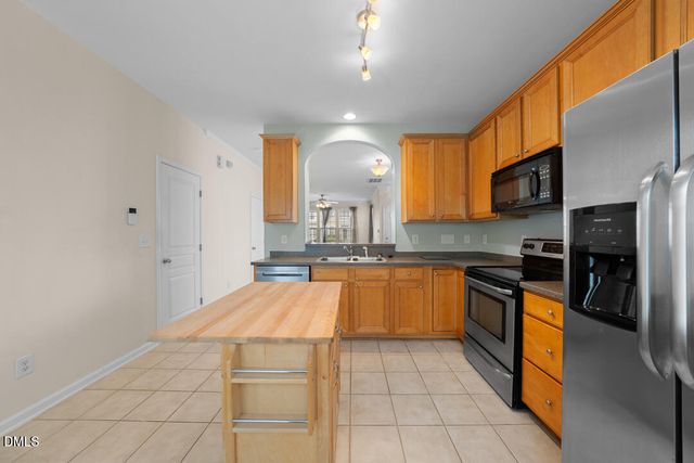 7831 Silverthread Lane, Raleigh, NC 27617