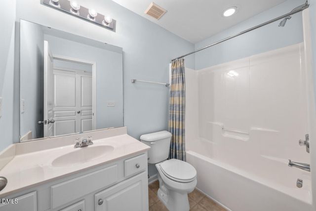 7831 Silverthread Lane, Raleigh, NC 27617