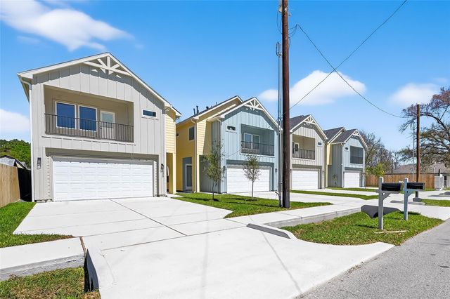 2026 Wavell Street, Houston, TX 77088