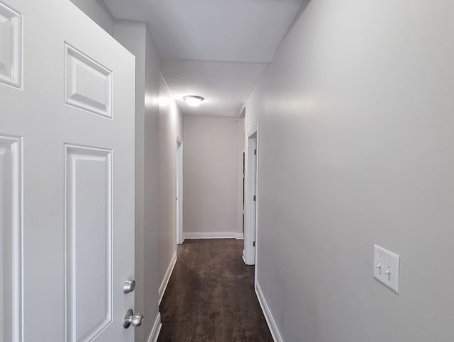 511 S 9TH Avenue 1, Maywood, IL 60153