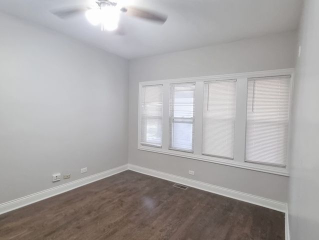 511 S 9TH Avenue 1, Maywood, IL 60153