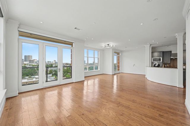 1419 Montrose Boulevard 702, Houston, TX 77019