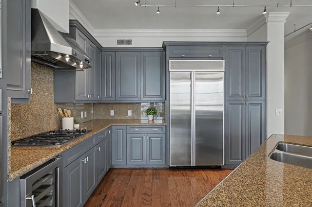 1419 Montrose Boulevard 702, Houston, TX 77019