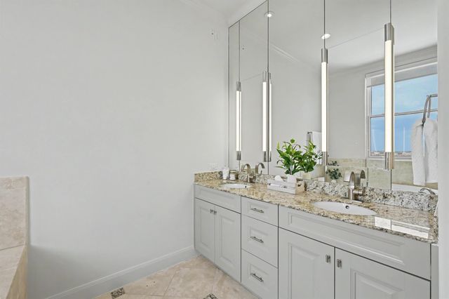 1419 Montrose Boulevard 702, Houston, TX 77019