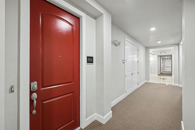 1419 Montrose Boulevard 702, Houston, TX 77019
